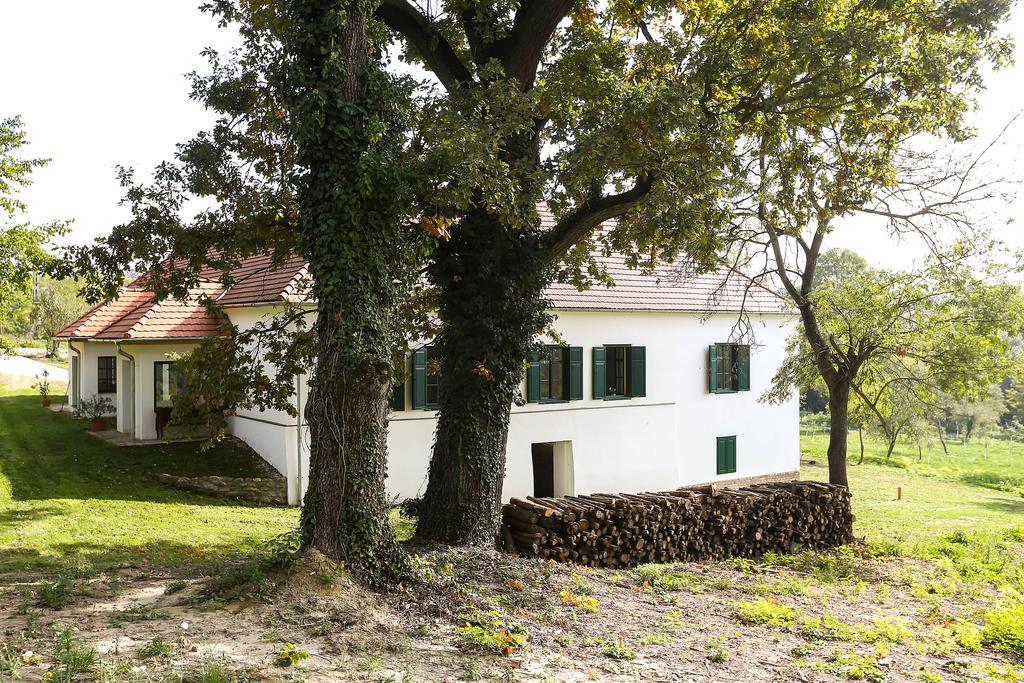 Villabogart Alsobogat Bagian luar foto